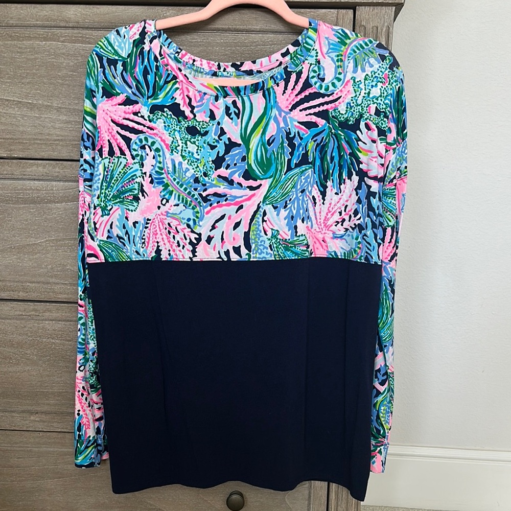 Lilly Pulitzer Finn top M Tide Bringing Mermaid